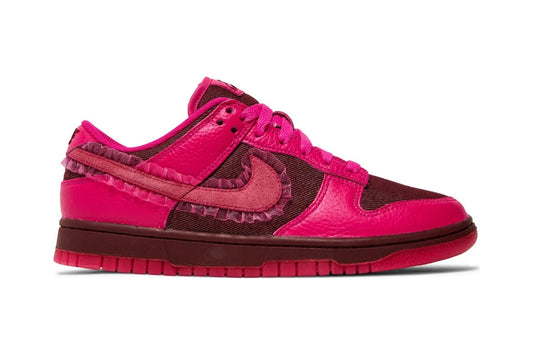 Nike Dunk Low Valentine's Day 2022
